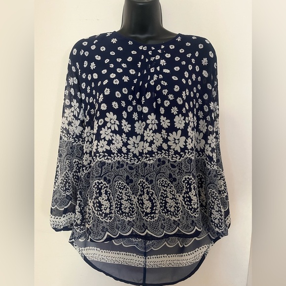 Blu Pepper Navy and White Floral Blouse - Picture 1 of 4